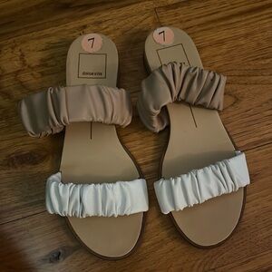 Dolce vita sandals